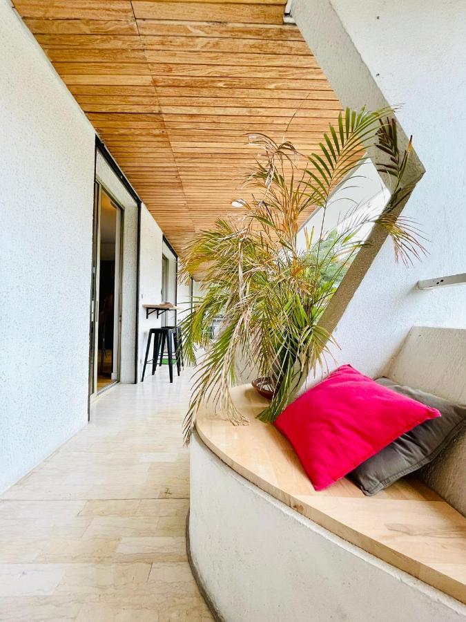 Appart Standing Avec Vue Grand Balcon - Parking - Clim Cassis Bagian luar foto